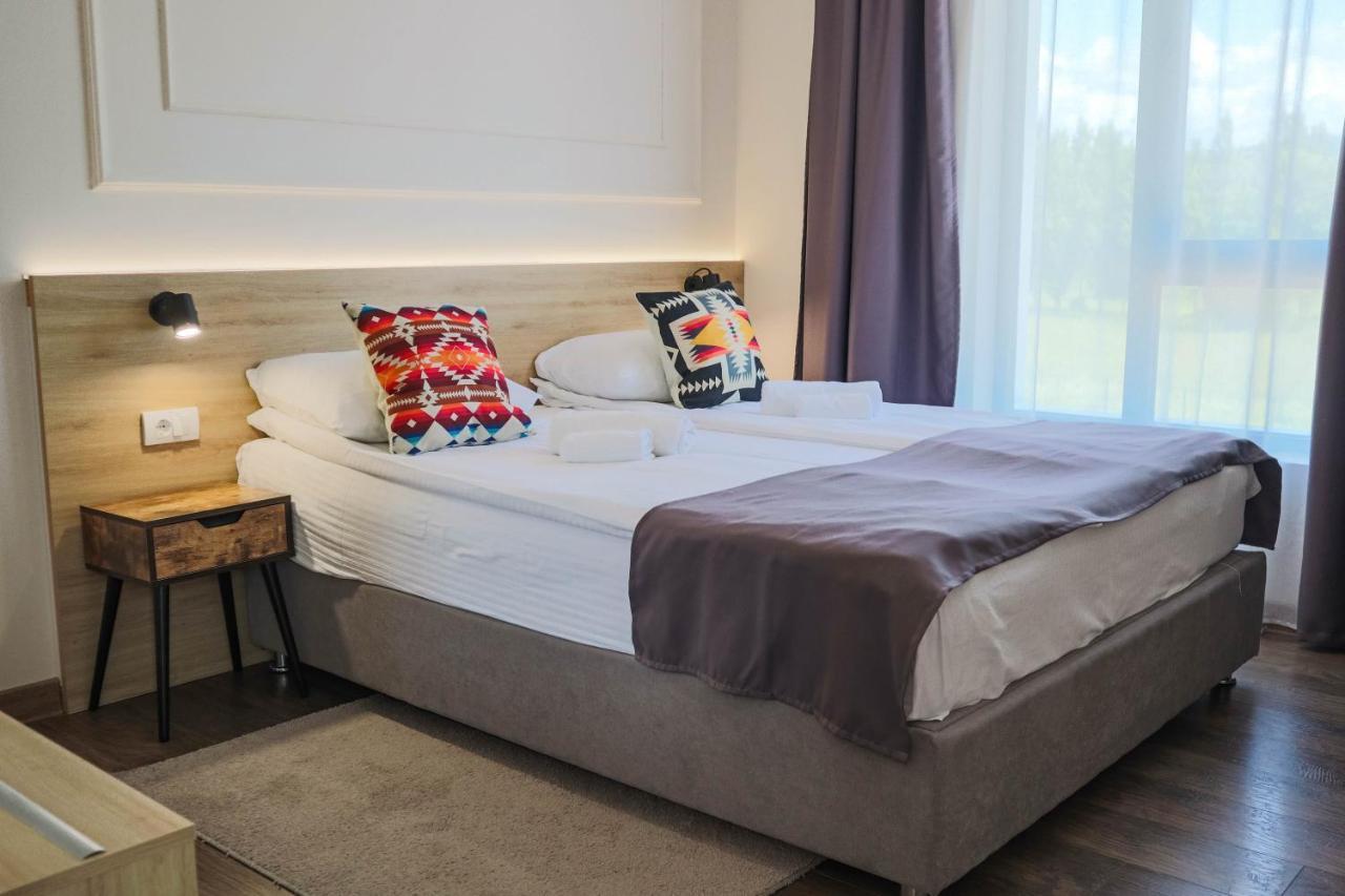 Hotel Dijana Pirot Exterior photo