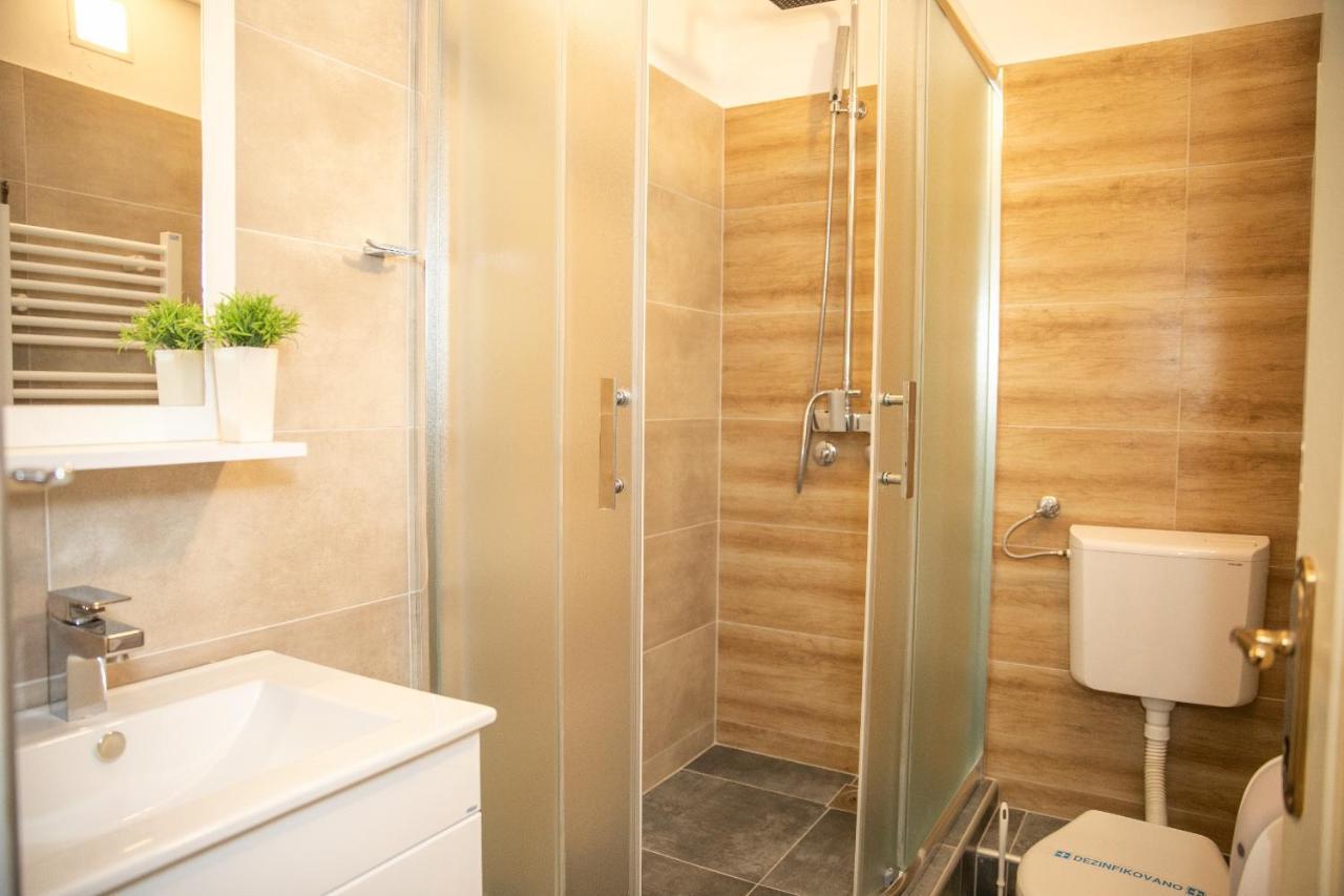 Hotel Dijana Pirot Exterior photo