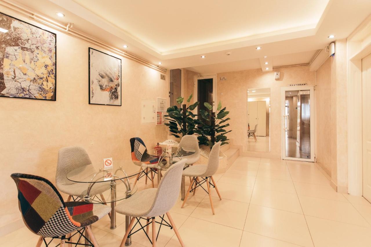Hotel Dijana Pirot Exterior photo